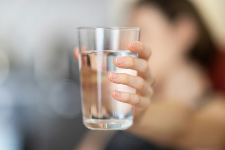 Wat kun je doen om meer water te drinken? - Supergezond.be