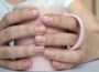 witte vlekjes op nagels